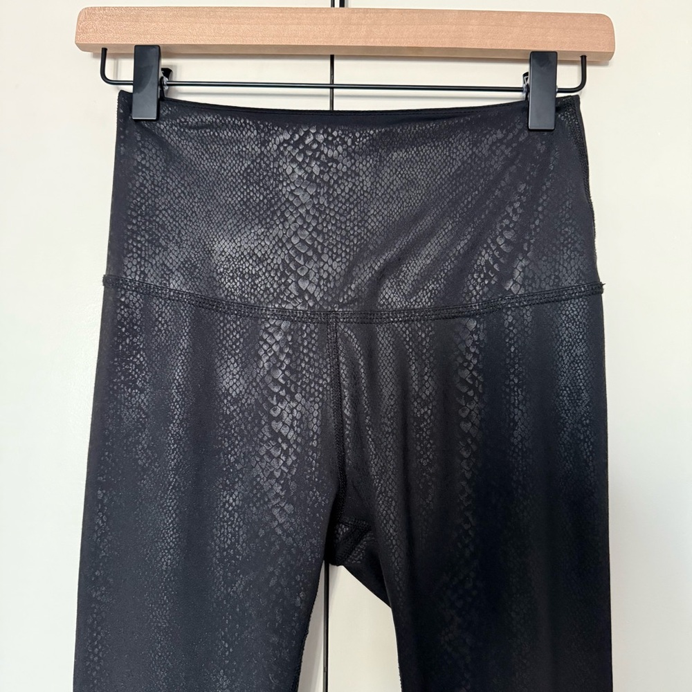 Black Snake Print Leggings
